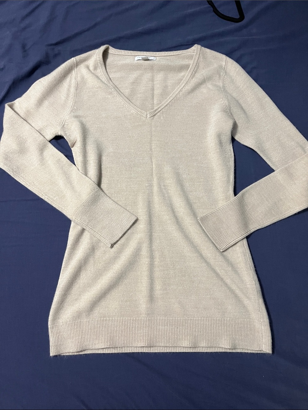New York & Company Beige V-Neck Sweater Tunic